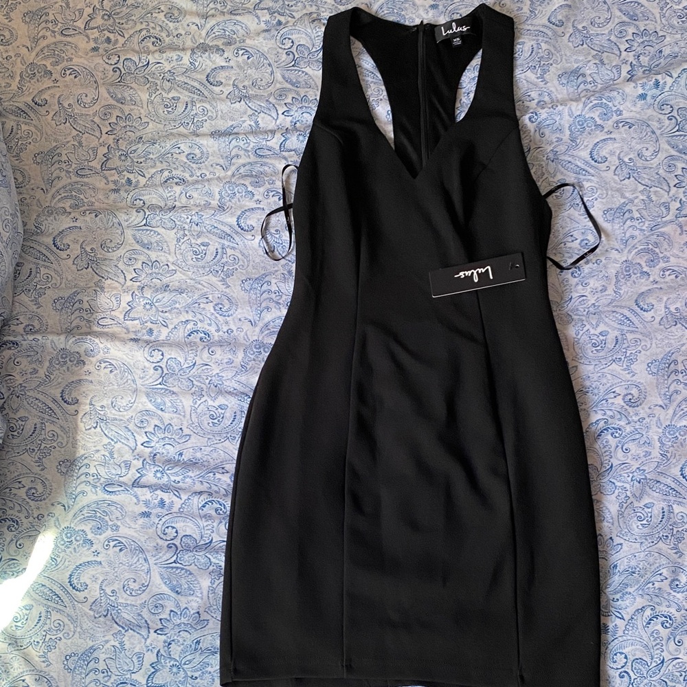 Lulu's Elegant Black Backless Dress